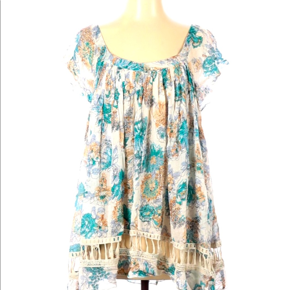 Free People ONE light weight Boho top M